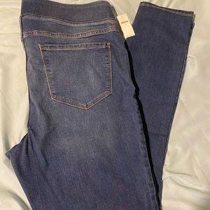 NEW Old Navy Rockstar Super Skinny jeggings, mid-rise, size 16